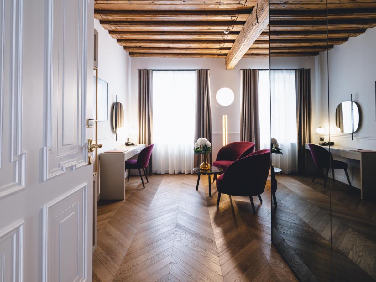 Hotel Heritage Любляна Екстер'єр фото
