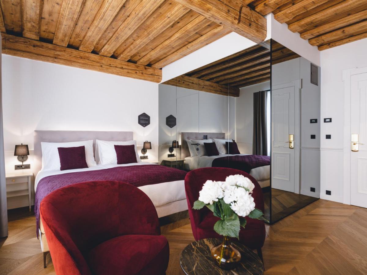 Hotel Heritage Любляна Екстер'єр фото