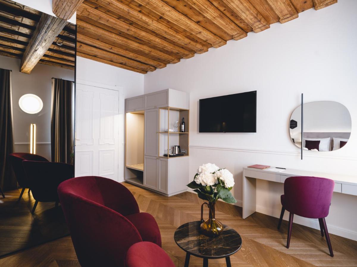 Hotel Heritage Любляна Екстер'єр фото