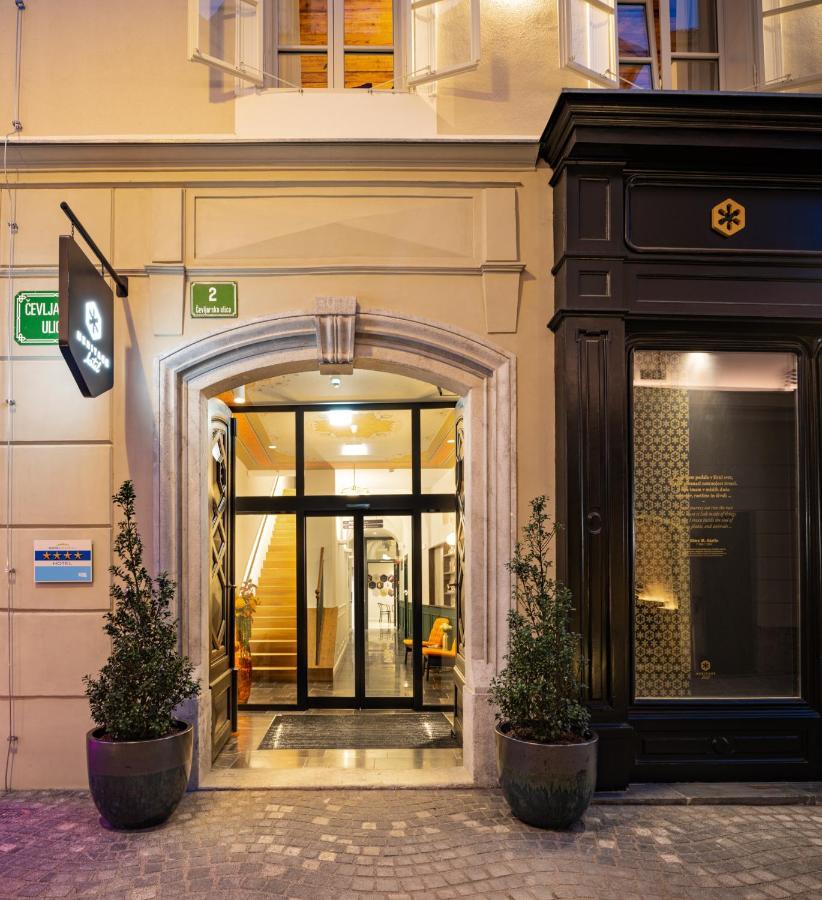 Hotel Heritage Любляна Екстер'єр фото