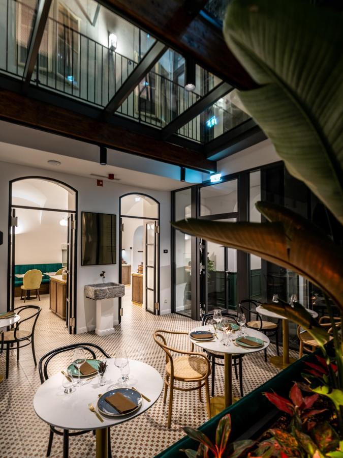 Hotel Heritage Любляна Екстер'єр фото